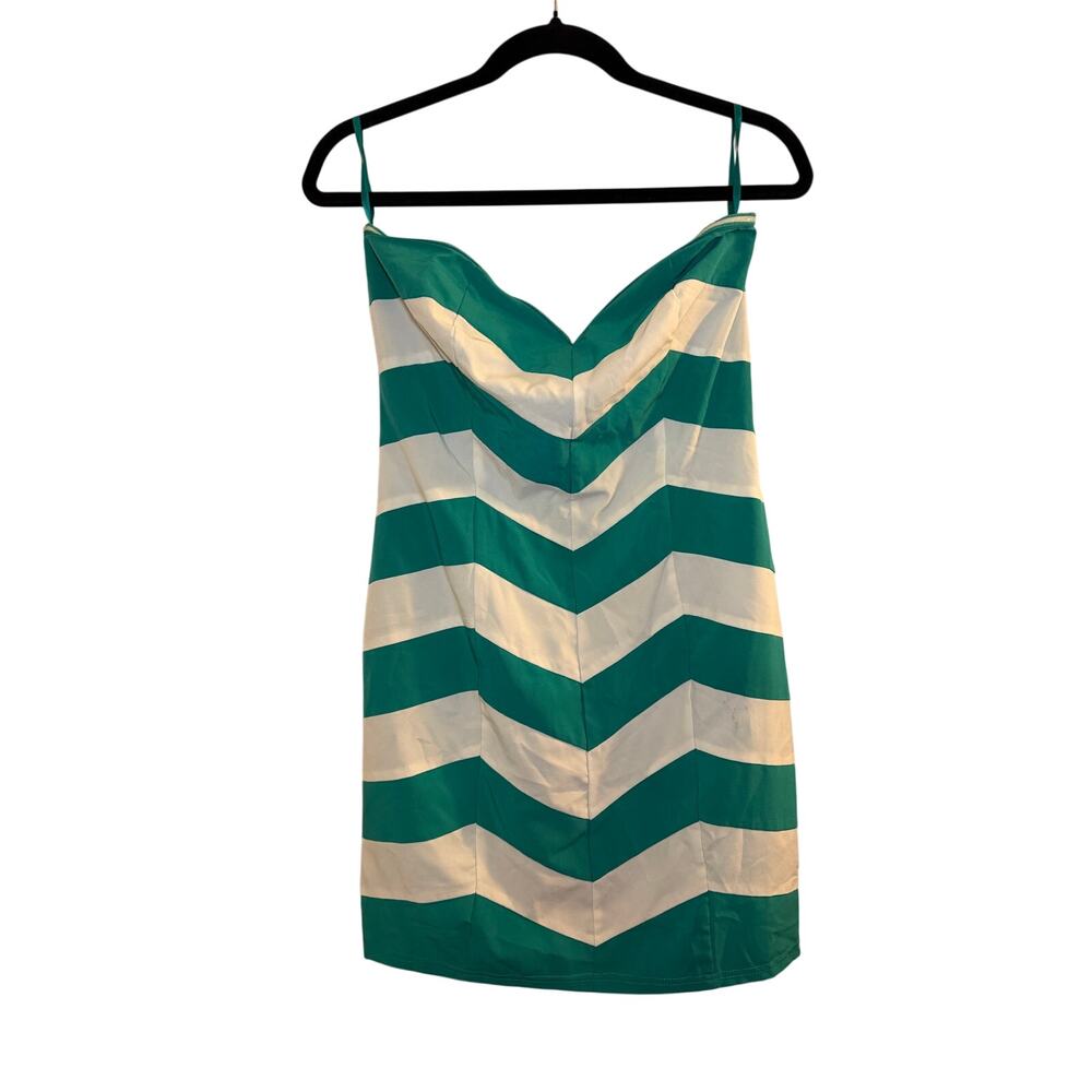 YA Los Angeles Chevron Mini Dress Green White Medium Striped Summer Party